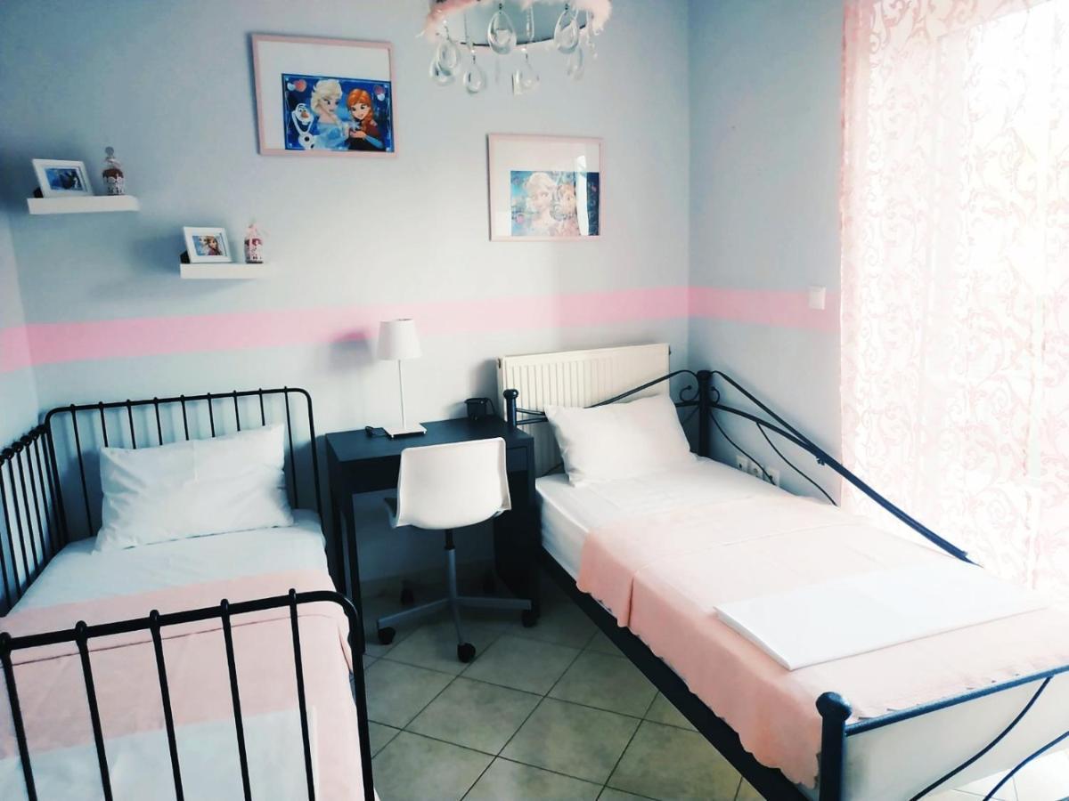 Jimmy'S House Apartment Artemida  Ngoại thất bức ảnh